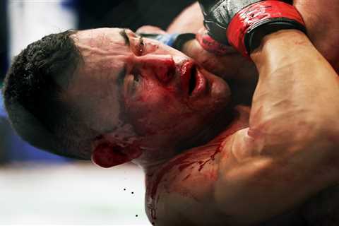 UFC 271: Watch Bloodied Douglas Silva de Andrade choke opponent Sergey Morozov UNCONSCIOUS after..