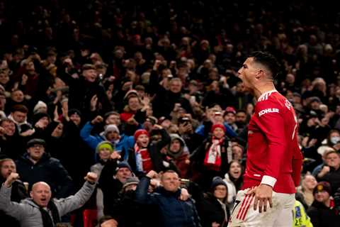 Cristiano Ronaldo sends strong message to Man Utd team-mates as he breaks goal drought in win over..
