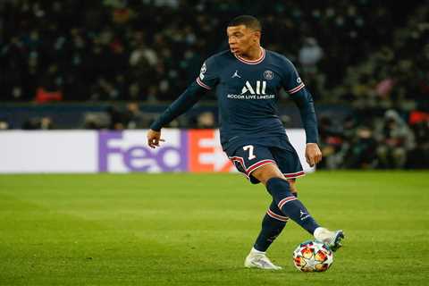 Liverpool should end Kylian Mbappe transfer pursuit as front three is already ‘as good as it gets’, ..