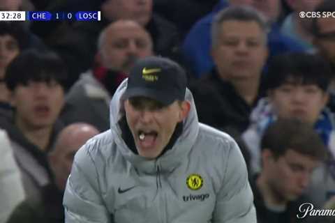 Watch Thomas Tuchel lose his chewing gum while screaming at Chelsea stars during Champions League..