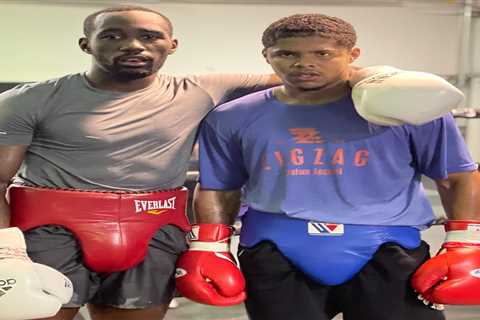 Terence Crawford knocking out HEAVYWEIGHTS in sparring despite three-and-a-half-stone difference,..