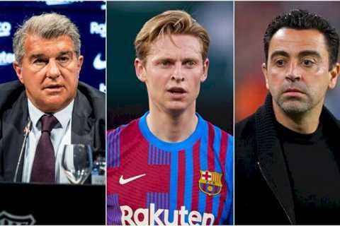 Xavi and Laporta ‘at odds’ over Frenkie de Jong’s Barcelona future as Man Utd eye move