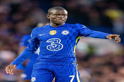 Humble N’Golo Kante constantly ignores Chelsea stars when they urge him to upgrade £10k Mini Cooper