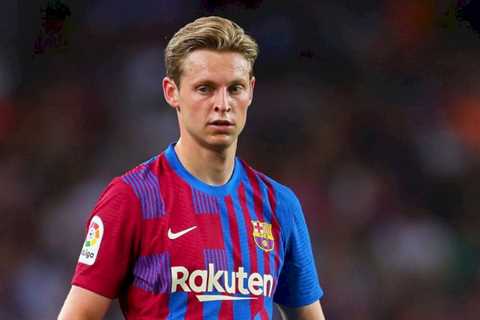 Manchester United ready to move on from Frenkie de Jong transfer after issuing ultimatum to..