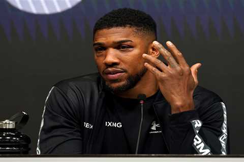 ‘You have to face the consequences’ – Anthony Joshua’s promoter speaks out after boxer confronted..