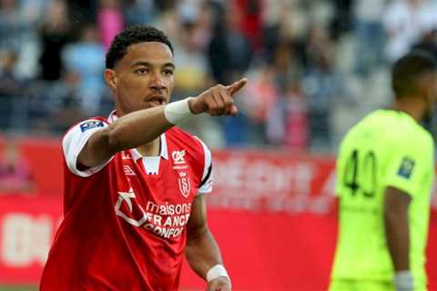 Newcastle have £26m bid accepted for Reims striker Hugo Ekitike