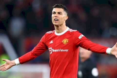 Cristiano Ronaldo rejects contract offer worth £233m despite pushing for Man Utd exit