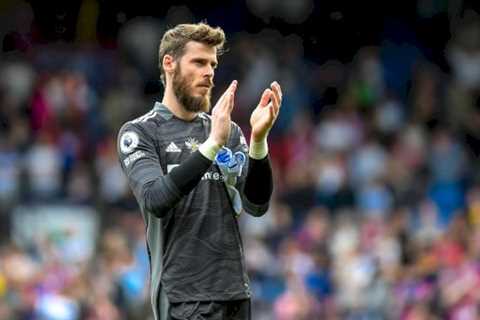 De Gea agrees with ex-boss – admits being named POTY shows Man Utd are in trouble