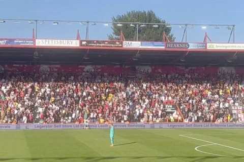 Arsenal fans savagely mock Man Utd with chant at Bournemouth supporters