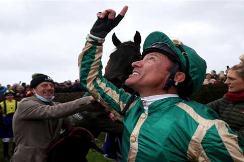 Frankie Dettori to make flying visit to Listowel after honouring gaelic football deal