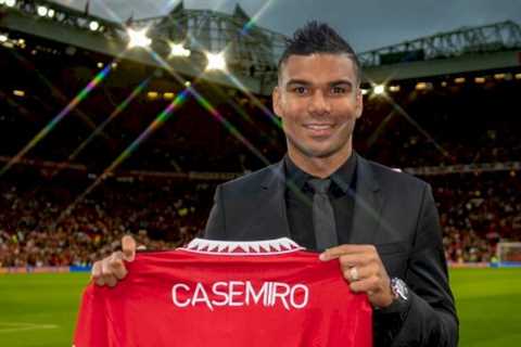 Casemiro says sorry to Man Utd fans for ‘not speaking English’ but vows to learn