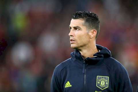 Why Manchester United squad want Cristiano Ronaldo to stay on the bench