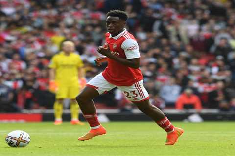 Arsenal ‘offer Sambi Lokonga to Juventus in swap transfer for Manuel Locatelli’ with midfielder..