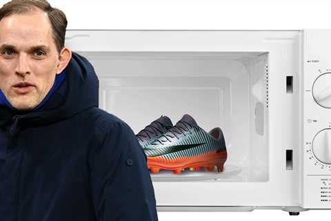 Chelsea players putting boots in MICROWAVE before games to make them more comfortable