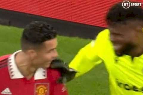 Cristiano Ronaldo seen sharing joke with goalkeeper after being denied goal 701