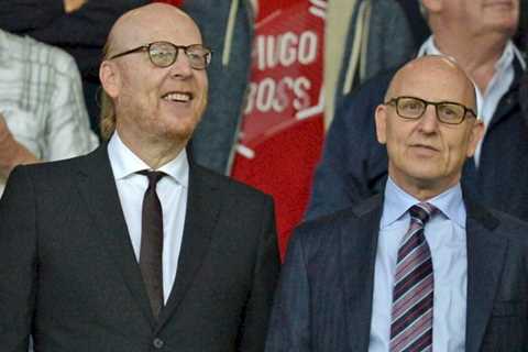 Joel and Avram Glazer in agreement over Man Utd finances ahead of Tottenham clash