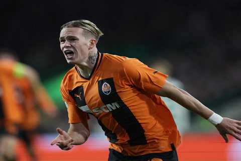 Arsenal told Murdyk transfer will cost MORE than £85m Man Utd paid for Antony as Shakhtar demand..