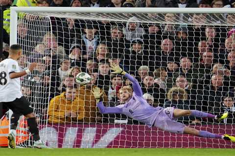 Caoimhin Kelleher sets amazing penalty shootout record for Liverpool in just 18th appearance after..