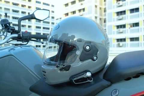 Arai Rapide Retro Helmet Review: A Cut Above The Rest? | Motorcycle Gear 101