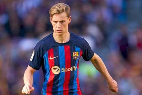 Frenkie de Jong makes Man Utd transfer U-turn and leaves Barcelona chiefs ‘fuming’