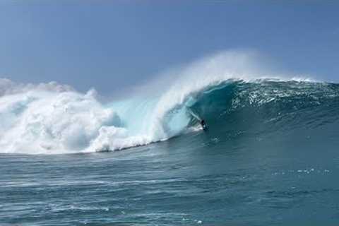 EPIC BIG SURF - Eddie Swell 1/22/23 20-30’ Hawaiian-50 foot Waves-XXL Outer Reefs North Shore, Oahu