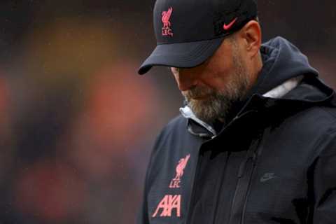 Liverpool (and Jorginho) are s***e and this season is already over but Jurgen Klopp must stay