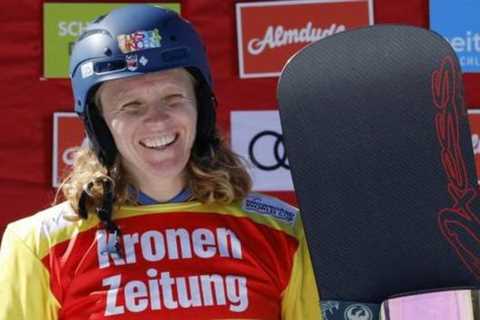 FIS Snowboard Cross World Cup: Britain’s Charlotte Bankes wins gold in Italy