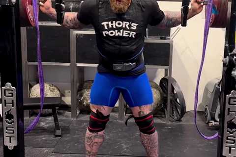 Giant Game of Thrones star and boxer Hafthor Bjornsson comes out of retirement and looks to break..