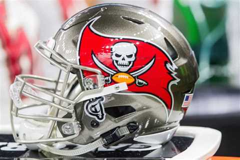 The Buccaneers Are Reportedly Waiving A Veteran Running Back