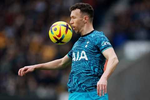 Alongside Forster: Spurs’ 56-touch dud who lost the ball 19x was a “liability” today – opinion