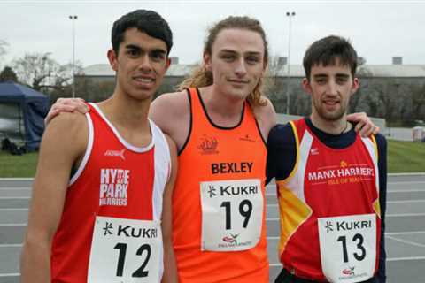 English race-walking titles for Luc Legon and Bethan Davies