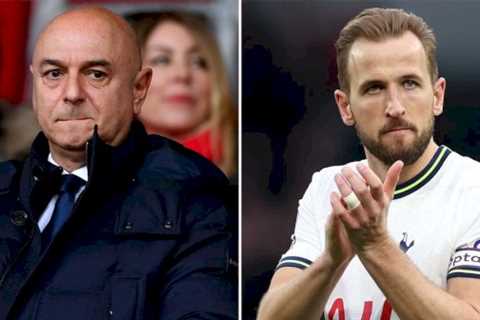 Harry Kane can choose to help under-fire Daniel Levy stabilise Spurs – or put the boot in