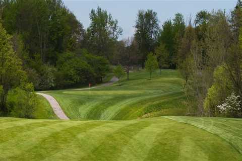 Golfing in Baldwin County: How Long are the Holes on Each Course?