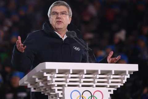 Thomas Bach: Government criticism over return of Russian athletes 'deplorable', says IOC president