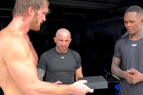Fans spot UFC pair’s underwhelmed response to Logan Paul gifting them Prime chains as they say ‘bro ..