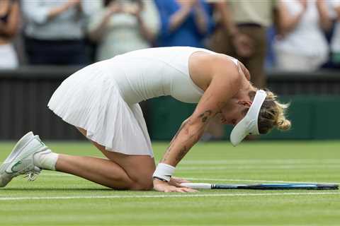 Unseeded Marketa Vondrousova collapses to knees as she wins Wimbledon women’s final with crushing..