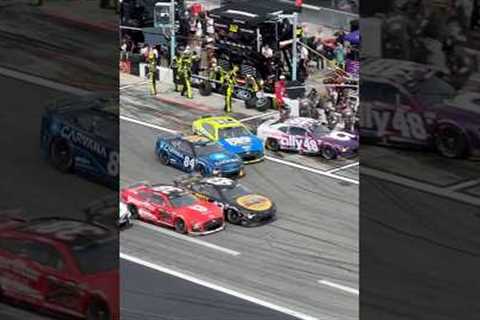 #JimmieJohnson #Daytona500 #pitstop #Daytona #NASCAR #racing #motorsport #racecar #chevrolet #race