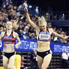 Ellie Baker breaks championships record on her way to 1500m title