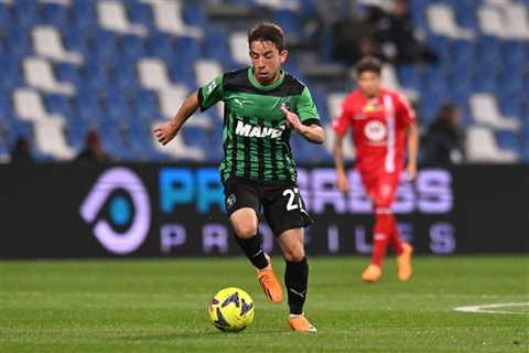 Fiorentina look to close deal for Sassuolo’s Maxime Lopez