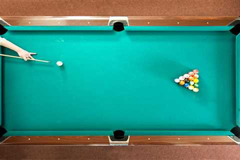 Mastering the Art of Playing Straight Pool: Expert Guide