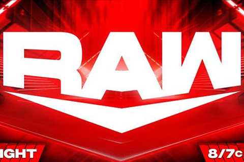 WATCH: Former Champion Makes Surprise Return To End Monday Night Raw