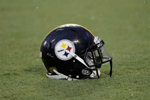 Steelers Urged To Bring Back 1 Legend For Coaching Role