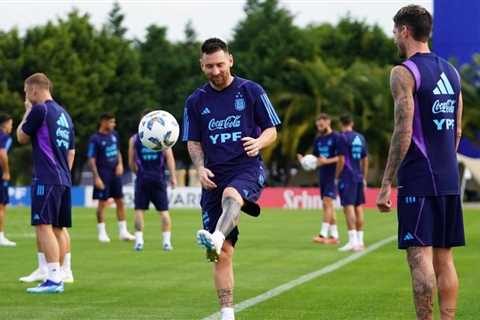 Argentina vs. Paraguay score: Lionel Messi live updates as superstar named to bench for World Cup..