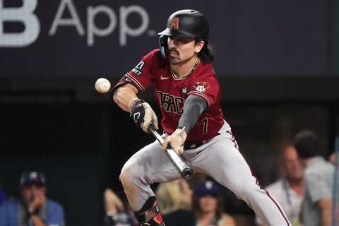 Bunts Didn’t Take the Diamondbacks Higher