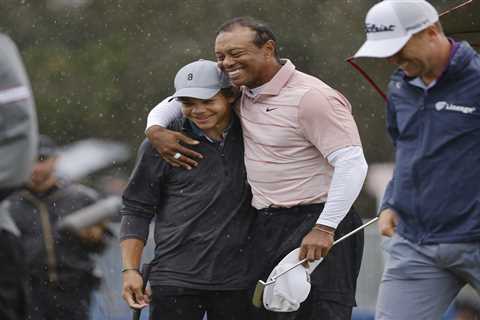 Matt Kuchar and son Cameron lead by 3 at soggy PNC Championship