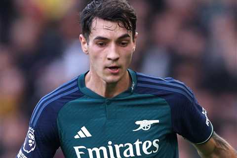 Arsenal fans demand 'untouchable' star is 'sold tomorrow' after Arteta's mistake that 'you can't..