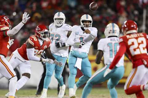 3 Reasons Why The Dolphins Lost To The Chiefs In The Wild Card Round – 2024 – Game Recap