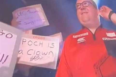Chelsea fans protest against Pochettino at Darts Masters