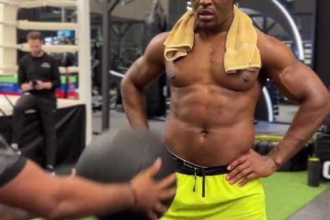 Francis Ngannou Stuns Fans with Insane Physique Ahead of Boxing Match Against Anthony Joshua