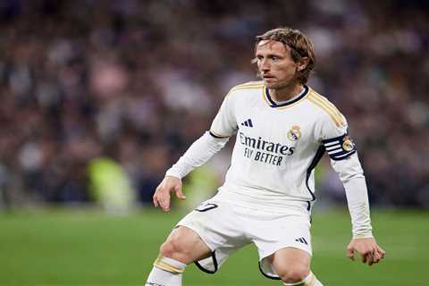 Luka Modric Tipped for Stunning Premier League Return After Leaving Real Madrid